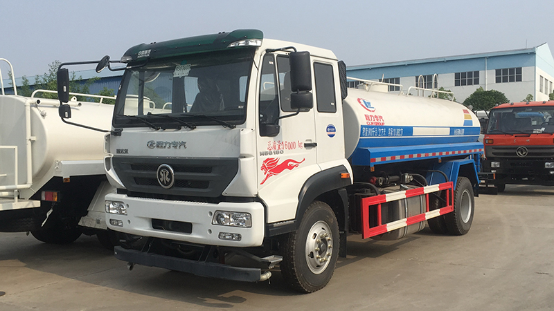 重汽斯太爾單橋?yàn)⑺?>
<img src=